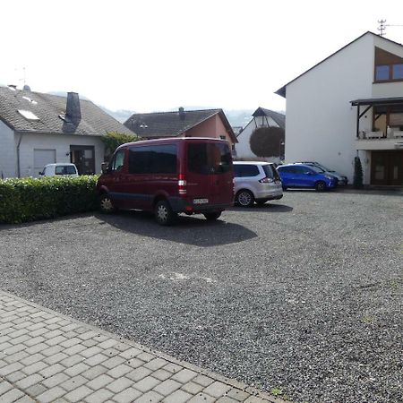 Weingut&Gästehaus Edwin Hoffmann Trittenheim Exterior foto