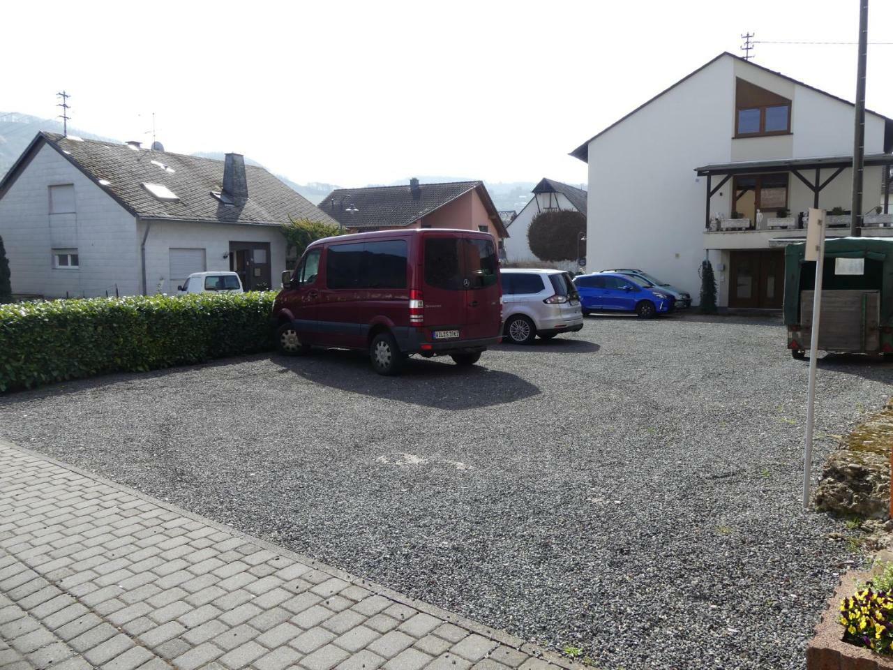 Weingut&Gästehaus Edwin Hoffmann Trittenheim Exterior foto